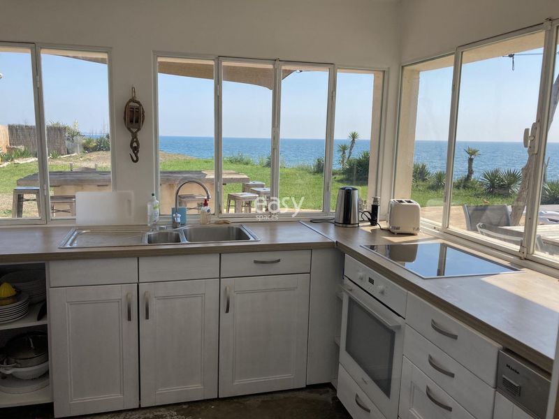 location of the shooting site with a beautiful sea view near Montpellier